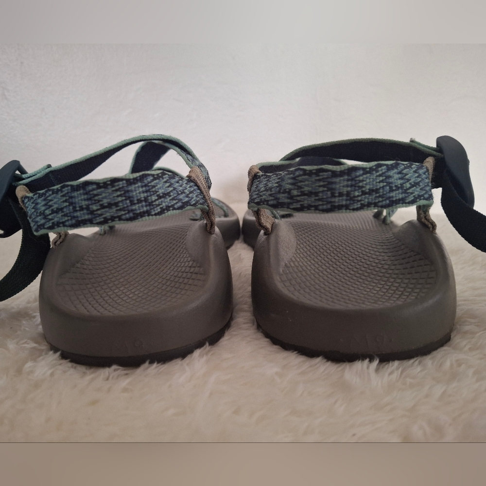 Men's Chaco Teal and Gray Sandals Size 9. - Picture 3 of 6